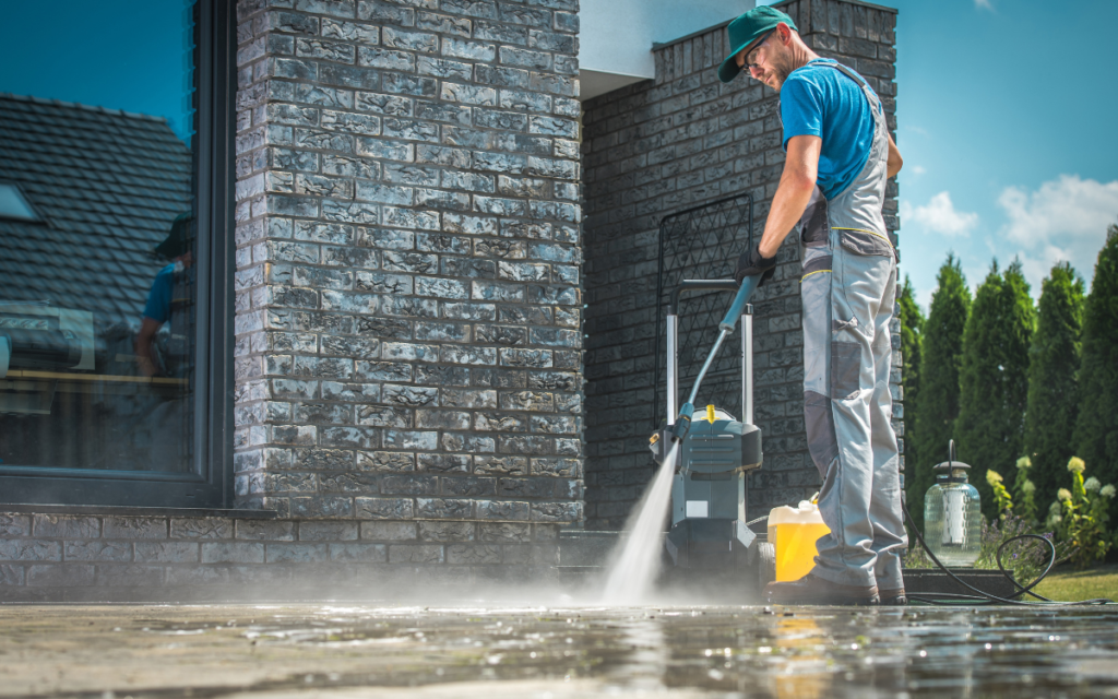 Vivid Designs Detailed Painting and Renovations.